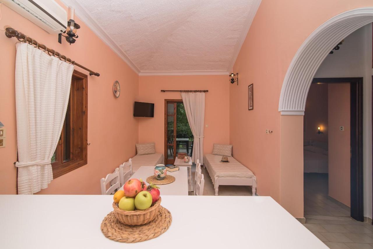 Alykes Park Bungalows Екстериор снимка