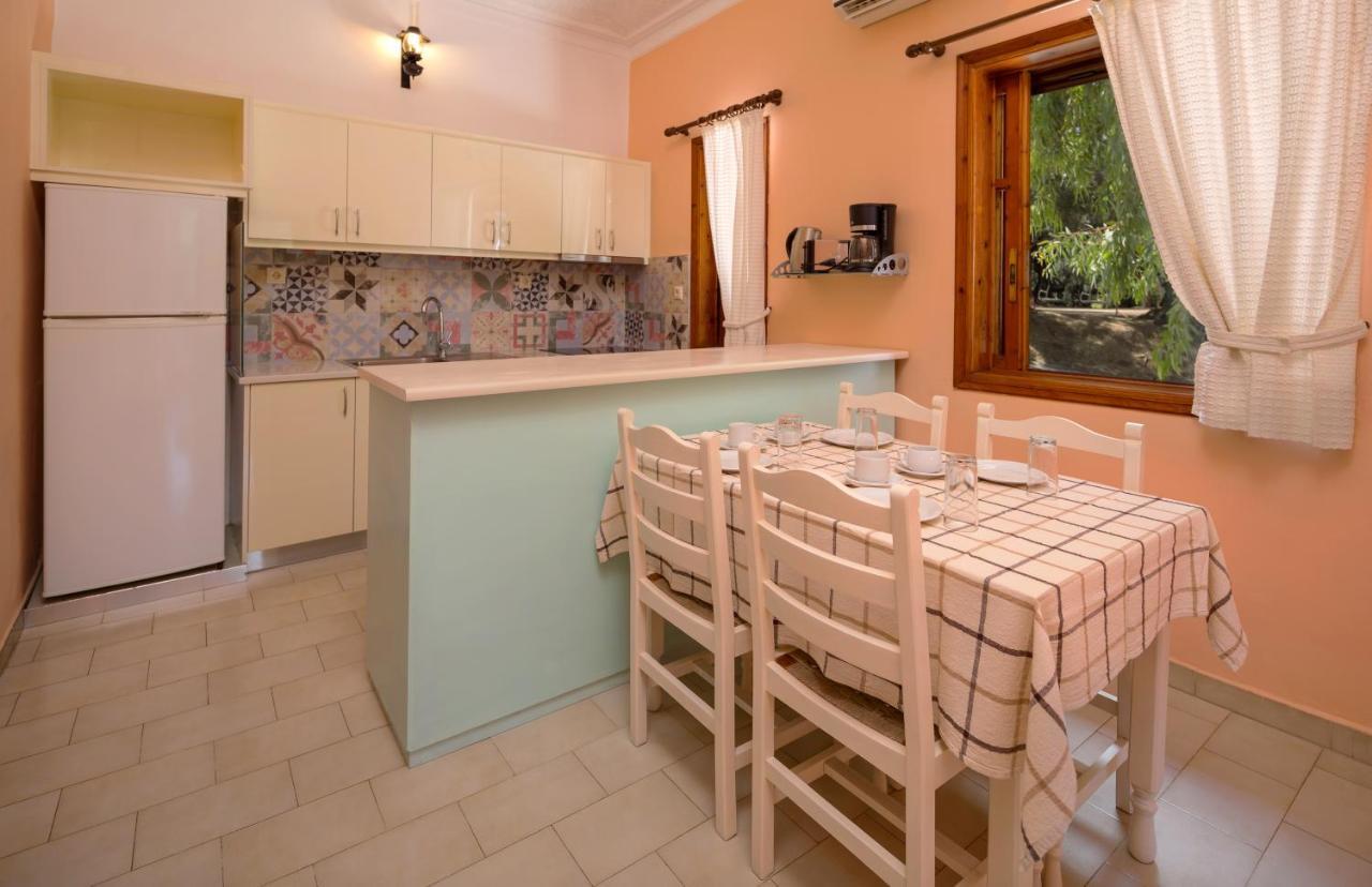 Alykes Park Bungalows Екстериор снимка